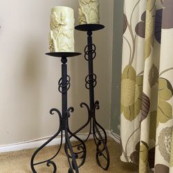 BLACK FLOOR  CANDLE STANDS