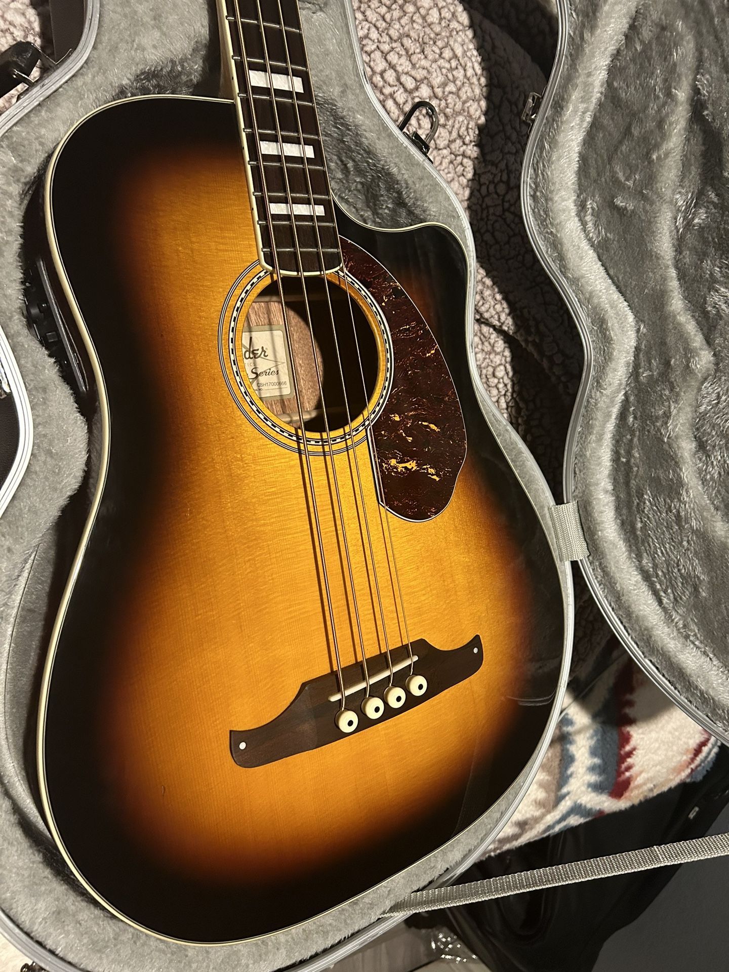 Fender Kingman SCE Sunburst (bajoloche)