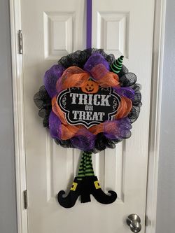 Halloween wreath