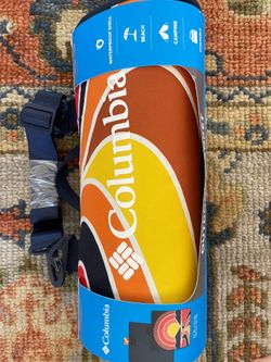 Columbia outdoor blanket - 72” x 72” - NEW