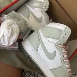 Jordan 1 High OG Seafoam/White