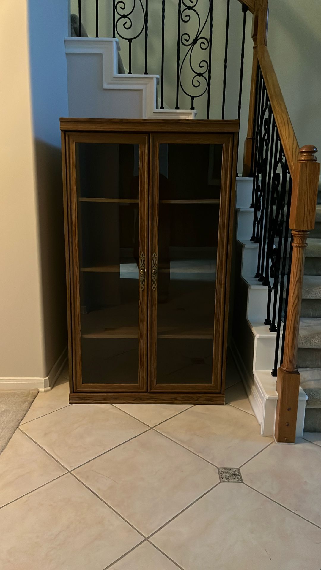 2 display cabinet