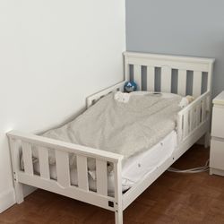 Toddler Bed With Mattress 