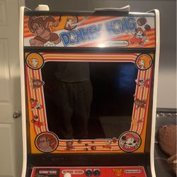 Retro Nintendo Game (Donkey Kong)