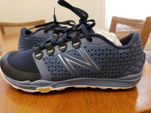 new balance 10v4 new balance 10v4