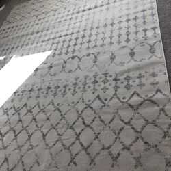 Ivory/ Gray Area Rug 7’10 X10