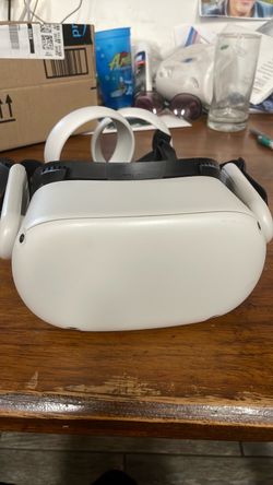 iPhone 11 and meta quest 2