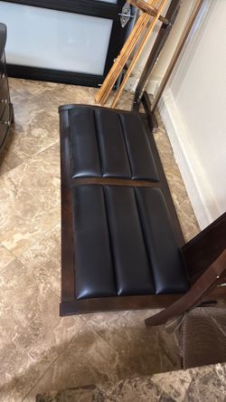 Queen bed
