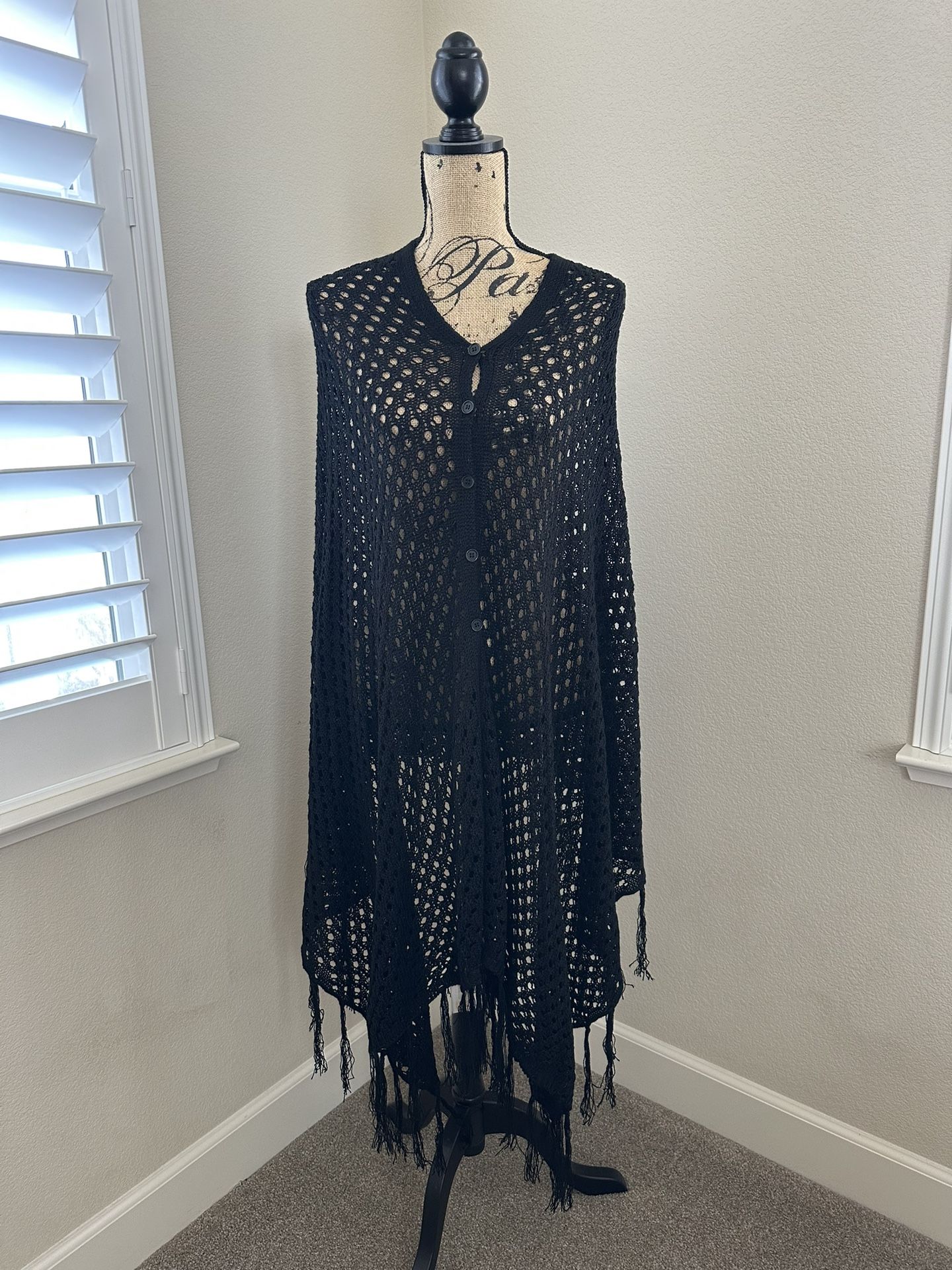 Lularoe Mimi Black Crochet Poncho O/S 