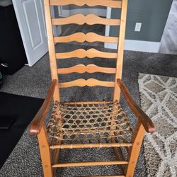 Antique Solid Wood Rocking Chair with Woven Seat – Farmhouse Style