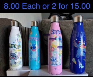 Stitch insulated water bottles/ botes para mantener el agua fria