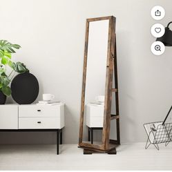 Jewelry/mirror
