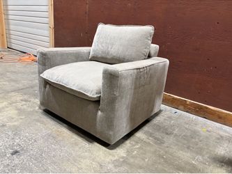 Modern swivel chair