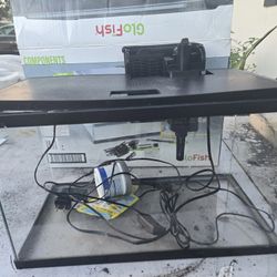 New Fish Tank  With Lid $25