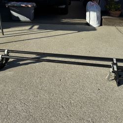 Vintage Yakima 1A Rain Gutter Complete Roof Rack System (Complete With Wrench And Key)