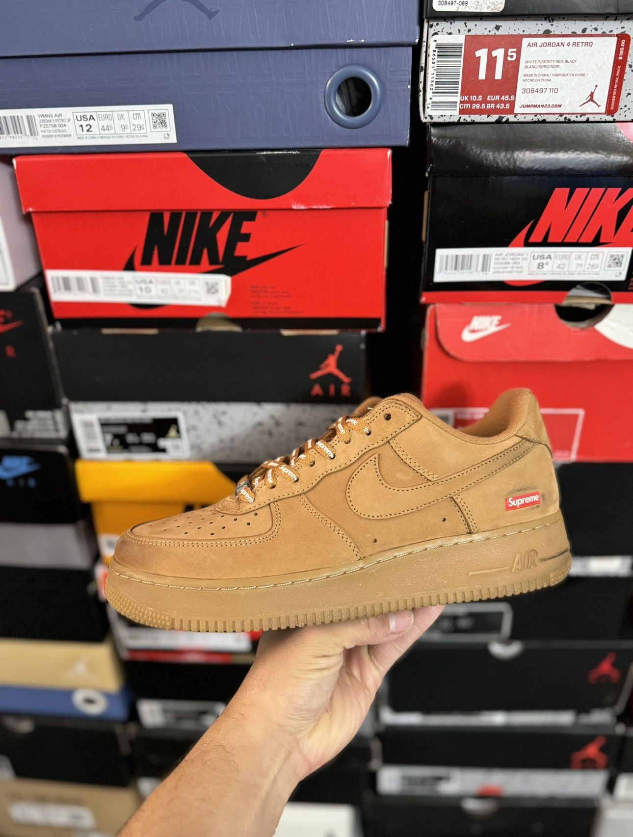 Nike Air Force 1 Low Supreme Wheat size 9  Close To VNDS 
