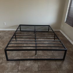 Queen 14 Inch Platforma Bed Frame 