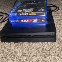 PS4 FOR SALE $150 OBO