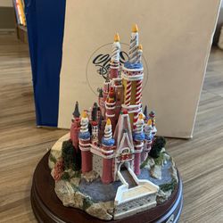 Disney's 25 Magical Years 1(contact info removed) Disney Castle Figurine 