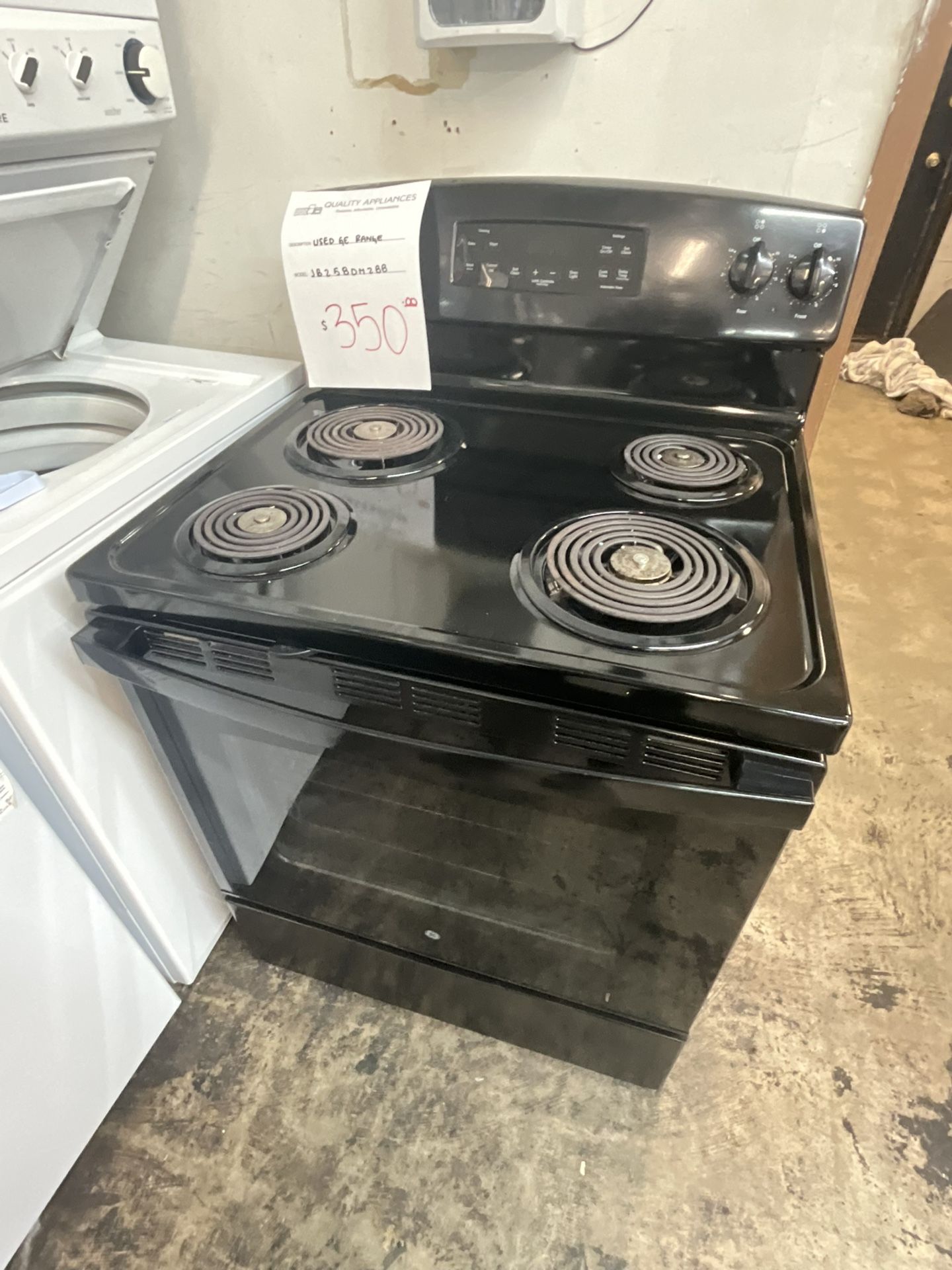 GE COIL TOP STOVE