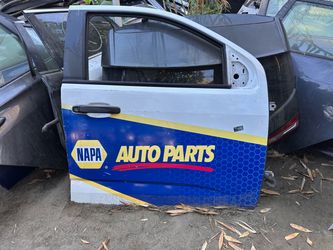 2015-2022 CHEVY COLORADO FRONT DOOR