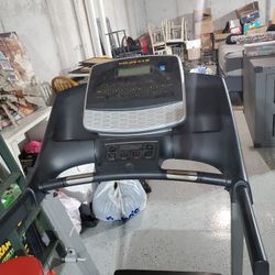 Treadmill 