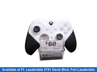 Microsoft 1797 White Gaming Controller