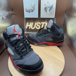 Jordan 5 Retro “Satin Bred” Men’s Sz 11.5