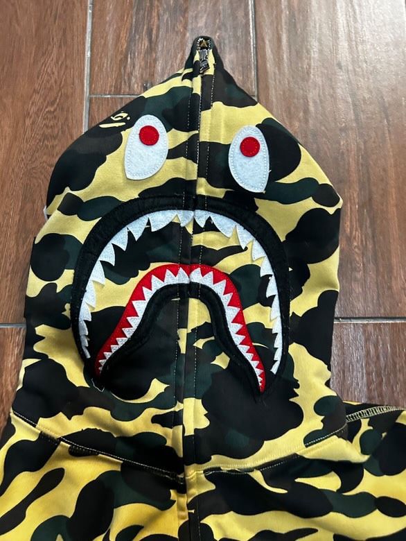 Bape 1st Camo Yellow Hoodie ✅