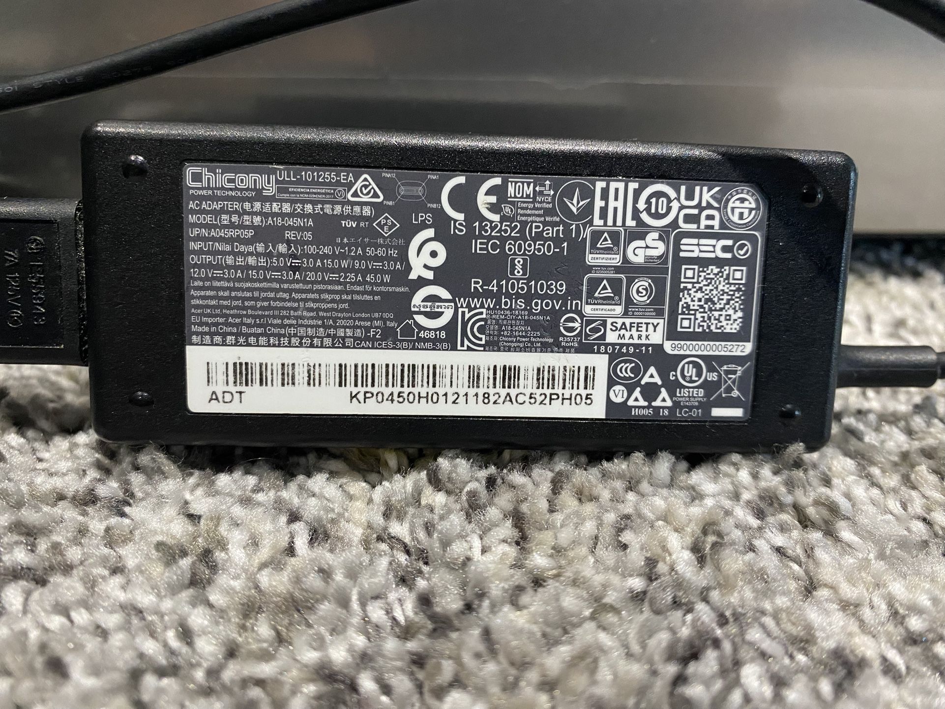 Laptop Power Charger/ Adapter