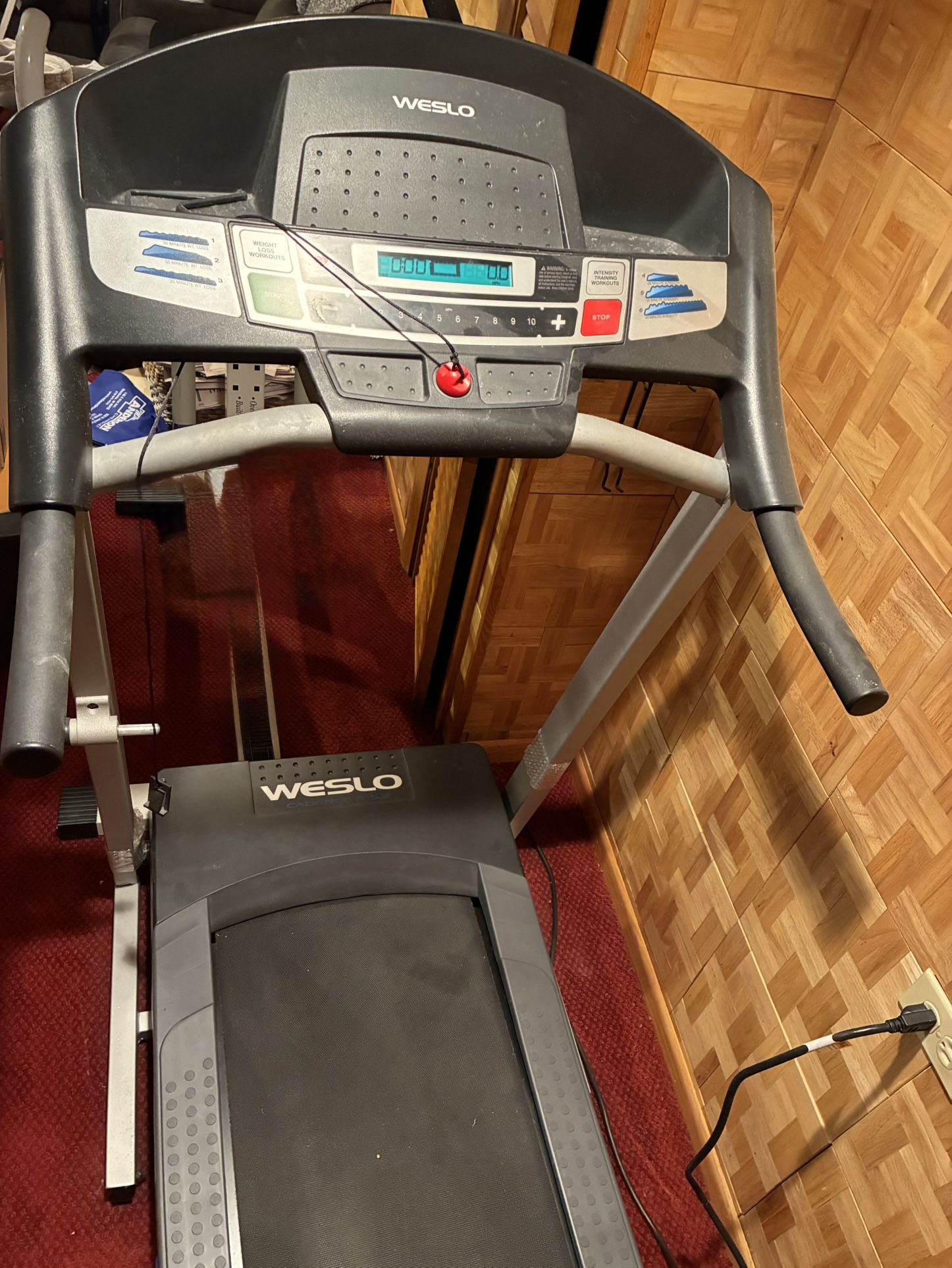 Weslo Cadence R 5.2 Foldable Treadmill with Safety Key Pre-owned