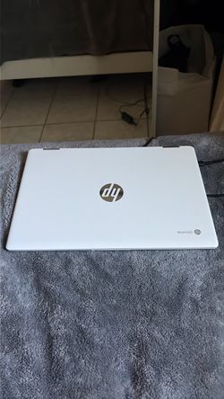 Touchscreen laptop