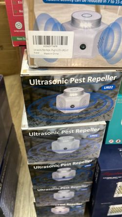 Ultrasonic Pest Repeller UR02 Plug-In