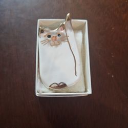 Vintage Cat Brooch 