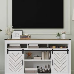 🚨MOVING SALE🚨 65” Farmhouse TV Stand – Like New ✨