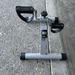 exercise equipment 