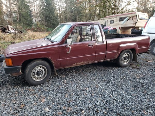 1984 toyota pickup 2wd 22r for Sale in Snohomish, WA - OfferUp