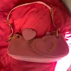 Small pink Juicy Couture Purse