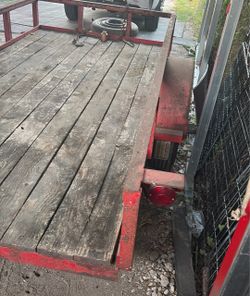 Little trailer