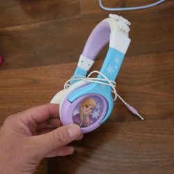 Frozen Headphones