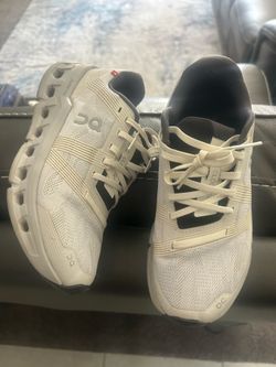 Tennis on cloud size 6