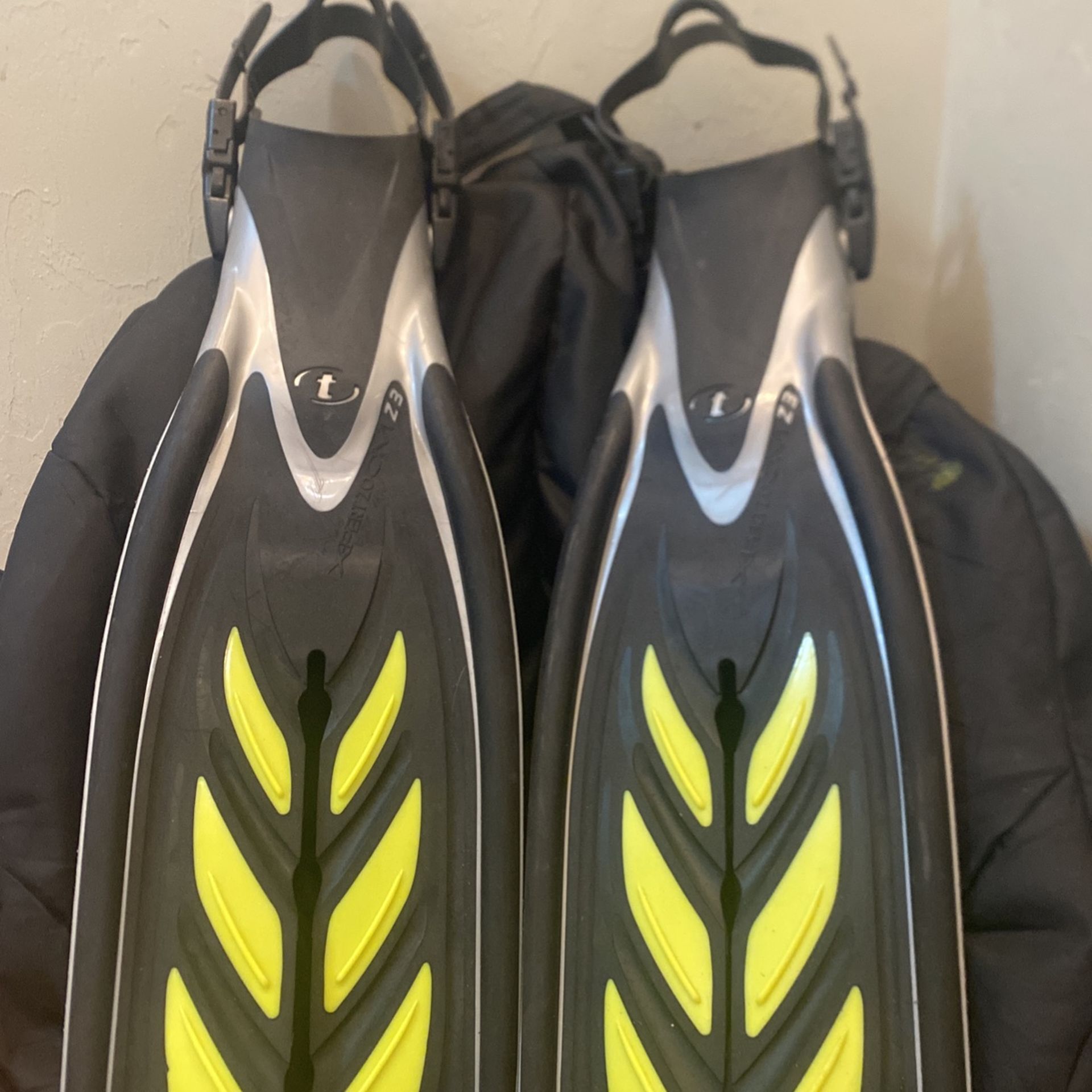 Scuba Flippers