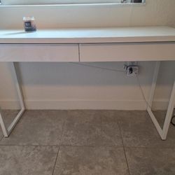 White Desk