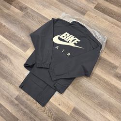 Jordan BIKE AIR x Nigel Sylvester Half Zip Jacket Sizes M and XXL - IN HAND BRAND NEW