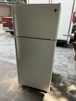 GE Fridge