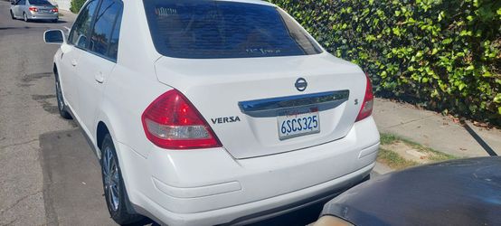 2007 nissan versa 4d