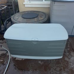 Rubbermaid Storage Shed