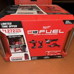 🔥🚨Milwaukee M18 FUEL Brushless Cordless Combo Kit w/ (2) 5.0 Ah Battery, Charger, & PACKOUT Tool Box (4-Tool)