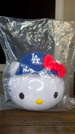 Hello Kitty Dodgers Popcorn bucket 2026