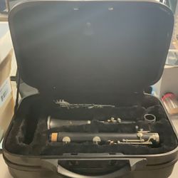 Stag 77-C Clarinet With Case